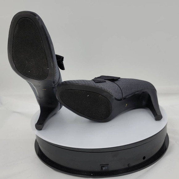 Ann Marino Closed 3.5" pump with bow on front 7.5 - Picture 6 of 8